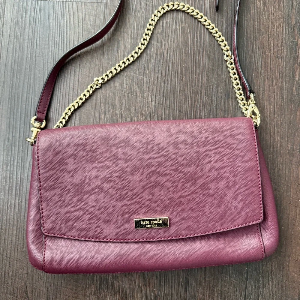 NWOT Elegant Burgundy Plum Shoulder Crossbody Bag handbag Size M